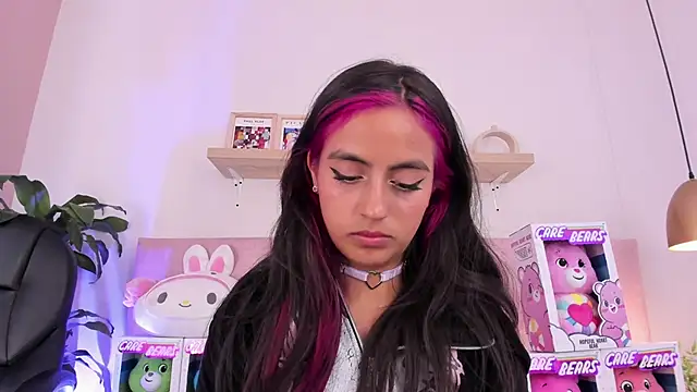 emily bank online show from January 2025 03:25:02 AM