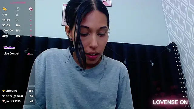 yourcuteneighbourr online show from December 2024 09:21:01 AM