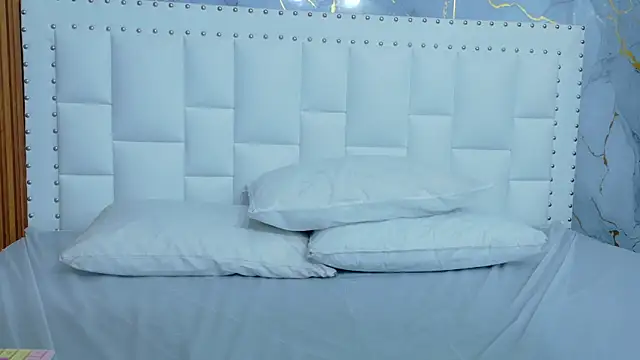 yourcuteneighbourr online show from January 2026 03:12:02 AM