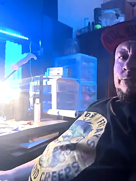 Snapshot of Tyrish361 chatting on March 2025 04:16:02 AM Tyrish361 online show from March 2025 04:16:02 AM