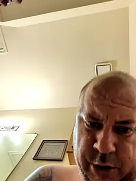 Snapshot of Tyrish361 chatting on November 2025 01:22:01 PM Tyrish361 online show from November 2025 01:22:01 PM