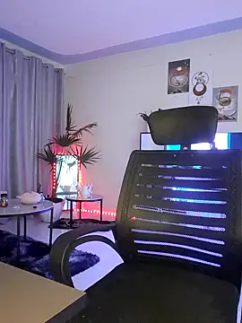 Snapshot of C-yoyo chatting on December 2024 12:07:02 AM C-yoyo online show from December 2024 12:07:02 AM