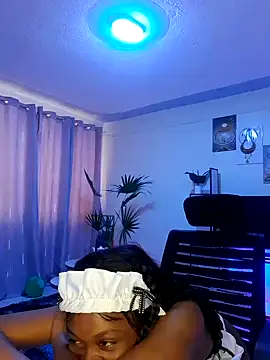 Snapshot of C-yoyo chatting on January 2025 11:30:02 AM C-yoyo online show from January 2025 11:30:02 AM