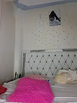 Snapshot of C-yoyo chatting on February 2025 08:10:01 PM C-yoyo online show from February 2025 08:10:01 PM