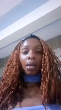 Snapshot of C-yoyo chatting on March 2025 04:35:01 PM C-yoyo online show from March 2025 04:35:01 PM