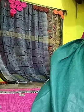 Cute Suhani online show from January 2025 05:12:02 PM