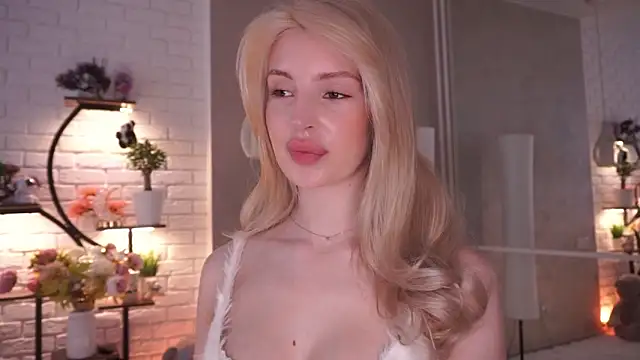 Snapshot of Grace_Gordon chatting on May 2026 07:13:02 AM Grace Gordon online show from May 2026 07:13:02 AM