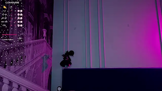 Liv Fay online show from December 2024 04:11:02 PM