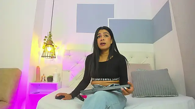 hannah gray online show from February 2025 11:13:01 AM