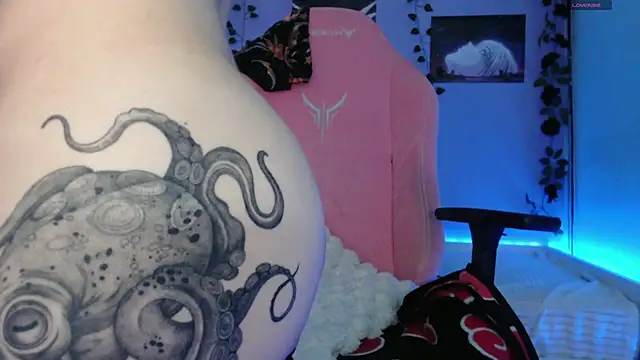 Snapshot of Scarlettsrorm chatting on February 2025 05:12:01 AM Scarlettsrorm online show from February 2025 05:12:01 AM