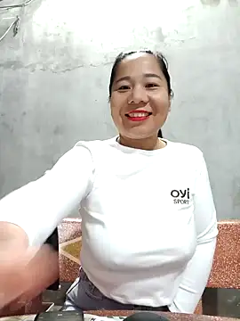 Queen 18200 online show from December 2024 11:34:02 PM