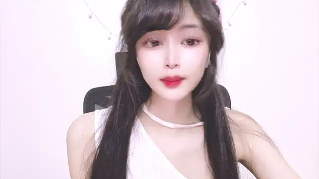 ---MIA--- online show from October 2025 02:13:01 PM