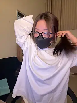 Jenni nana online show from March 2026 06:37:01 AM