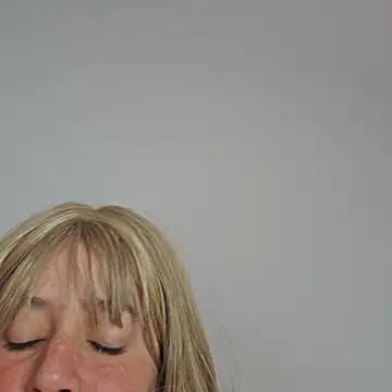 Massa8 online show from November 2025 04:11:01 AM