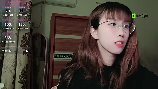 Snapshot of Lili_666 chatting on January 2025 04:50:01 PM Lili 666 online show from January 2025 04:50:01 PM