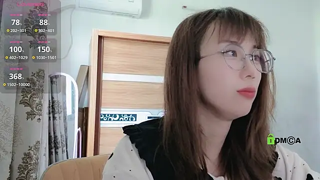 Snapshot of Lili_666 chatting on February 2025 02:39:01 AM Lili 666 online show from February 2025 02:39:01 AM