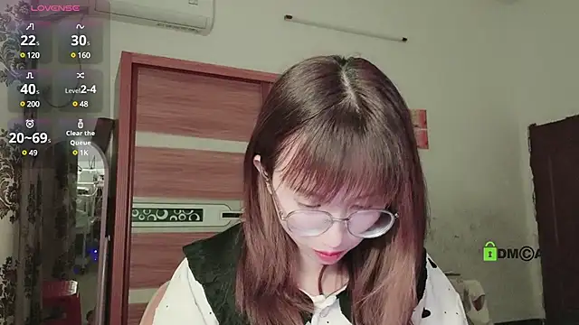Snapshot of Lili_666 chatting on February 2025 04:47:01 PM Lili 666 online show from February 2025 04:47:01 PM