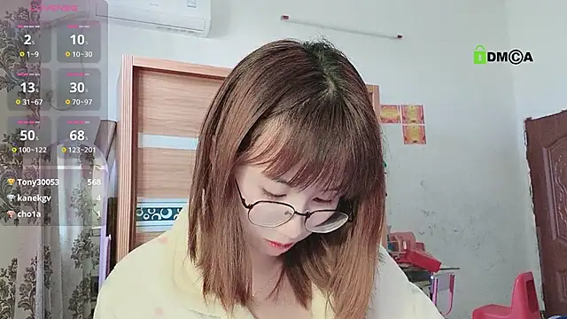 Snapshot of Lili_666 chatting on February 2025 08:42:02 AM Lili 666 online show from February 2025 08:42:02 AM