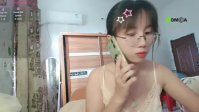 Lili 666 online show from September 2025 02:04:02 AM