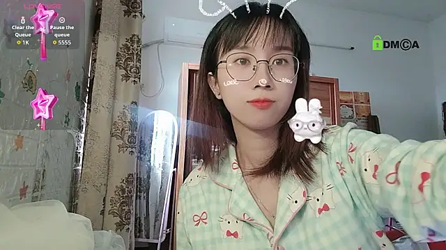 Lili 666 online show from October 2025 01:50:01 AM