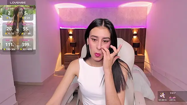 karlaa james online show from April 2026 11:02:01 AM