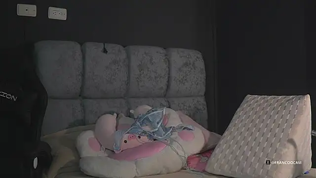 eimy22 online show from February 2026 11:53:02 PM