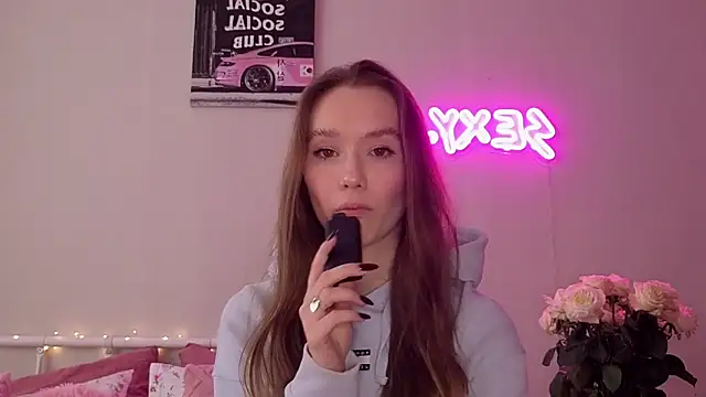 KateVon online show from October 2025 09:21:01 AM