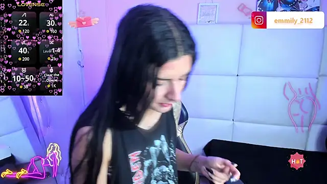  Emily1 online show from March 2025 01:43:02 PM