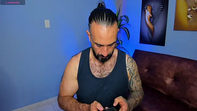 mr maik online show from October 2025 02:30:01 AM