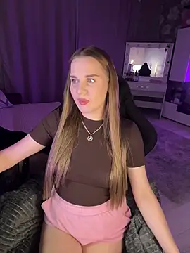 Lexi noah online show from September 2025 09:40:02 PM