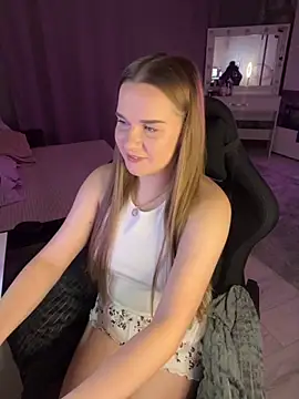 Lexi noah online show from October 2025 09:22:01 PM