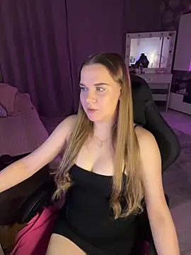 Lexi noah online show from October 2025 09:34:02 PM