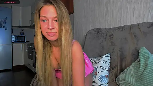 Jeanne Williams online show from March 2025 03:09:02 AM