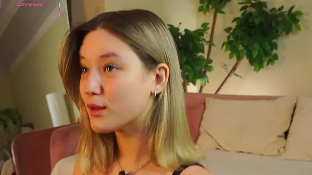 JessRosen online show from February 2026 03:38:02 AM