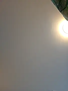 Hornyblond Bella online show from October 2025 06:56:01 AM