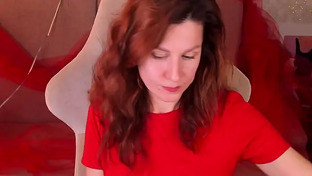 Snapshot of April_o_Nill chatting on September 2025 02:18:02 PM April o Nill online show from September 2025 02:18:02 PM