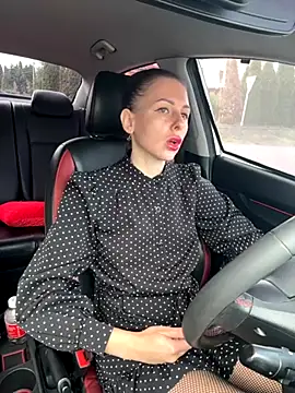 Marii Ann online show from September 2025 10:53:02 AM