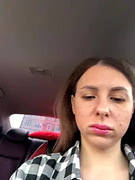 Marii Ann online show from October 2025 10:33:02 AM