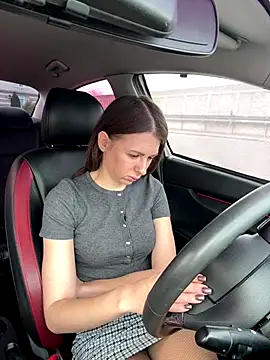 Marii Ann online show from October 2025 10:38:02 AM