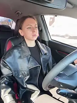 Marii Ann online show from November 2025 09:33:02 AM