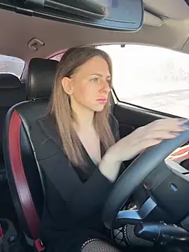 Marii Ann online show from November 2025 10:14:01 AM