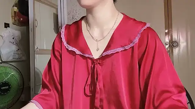 LinhChi 9x online show from April 2026 01:01:02 AM