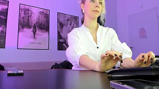 LylithSkye online show from March 2025 08:15:01 AM