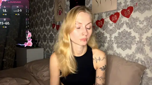 MarthaGees online show from October 2025 03:10:02 PM