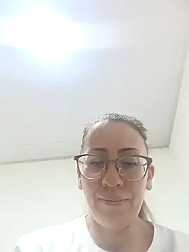 miss hanna07 online show from February 2025 10:10:02 PM