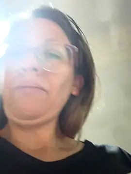 miss hanna07 online show from September 2025 11:30:01 PM