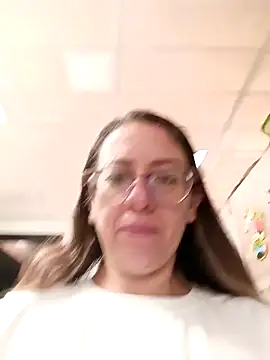 miss hanna07 online show from February 2026 02:43:02 PM