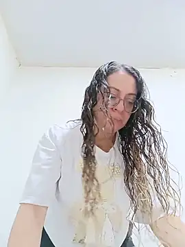 Snapshot of miss_hanna07 chatting on June 2026 06:12:01 PM miss hanna07 online show from June 2026 06:12:01 PM