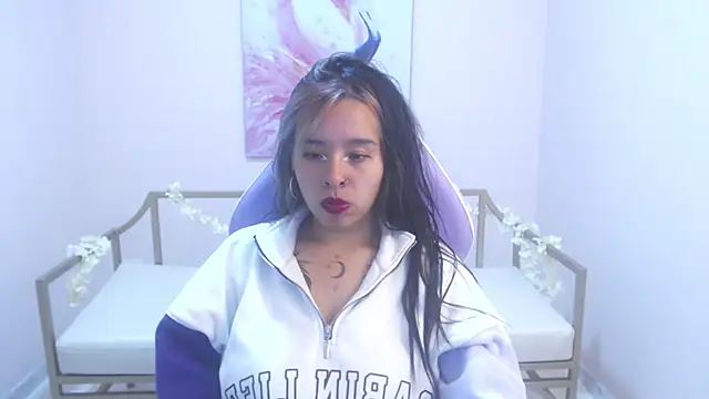 Mia Lopez  online show from December 2024 09:26:02 PM