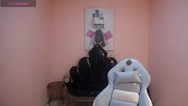 Mia Lopez  online show from September 2025 01:13:01 PM